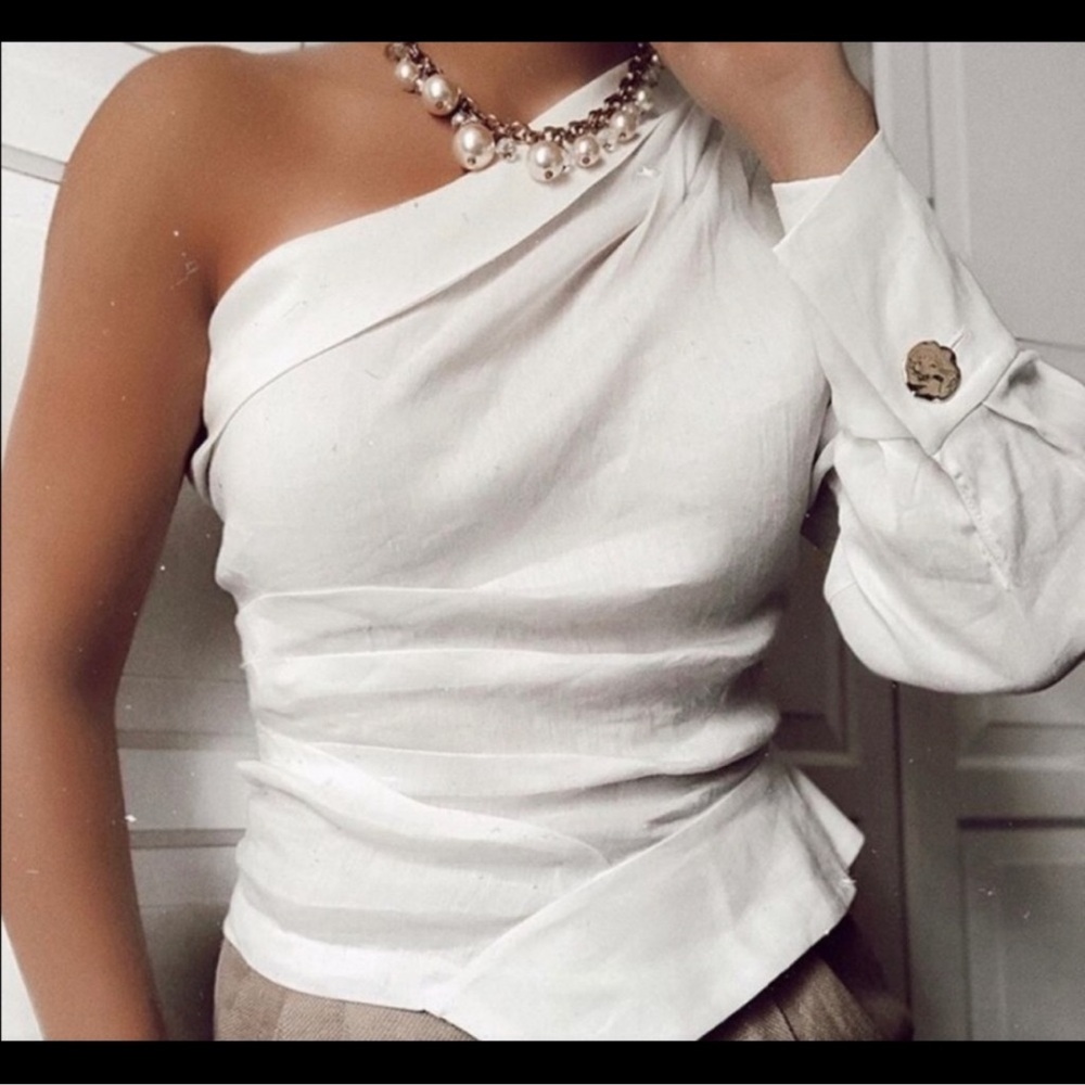 Zara Asymmetrical Pink Top Size Large